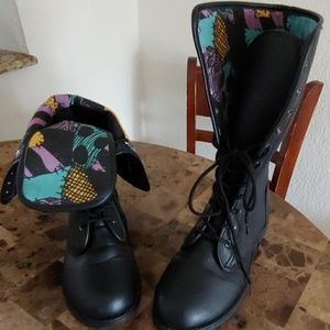 Lace up combat boots